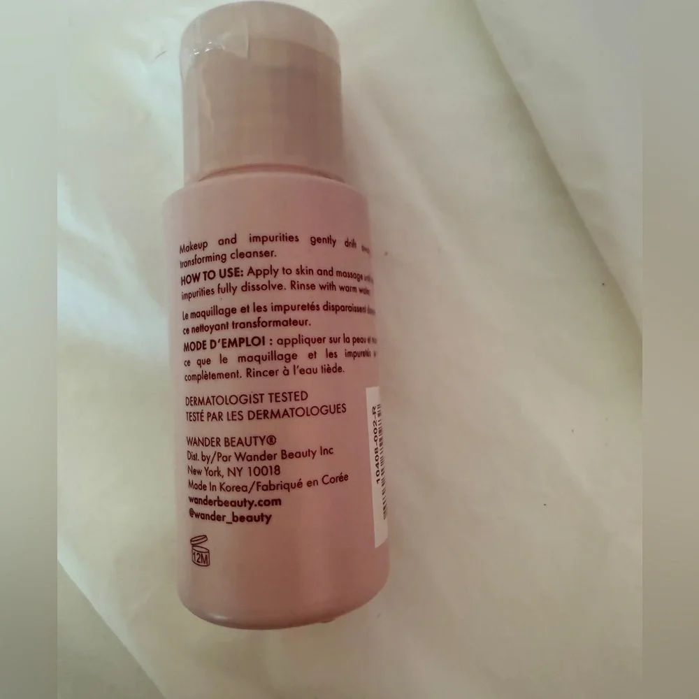 💙 4/$20 WANDER BEAUTY DRIFT AWAY CLEANSER